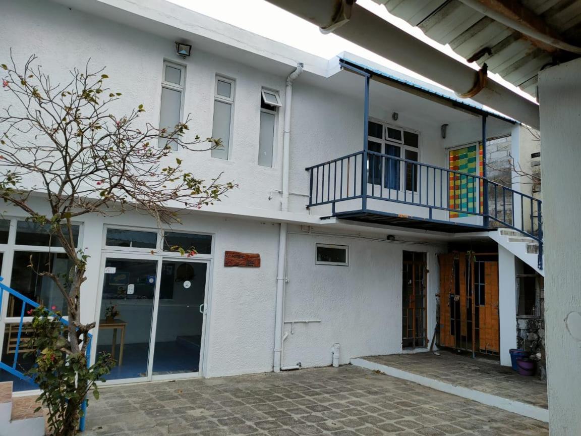 Port South East La Terrasse酒店 外观 照片