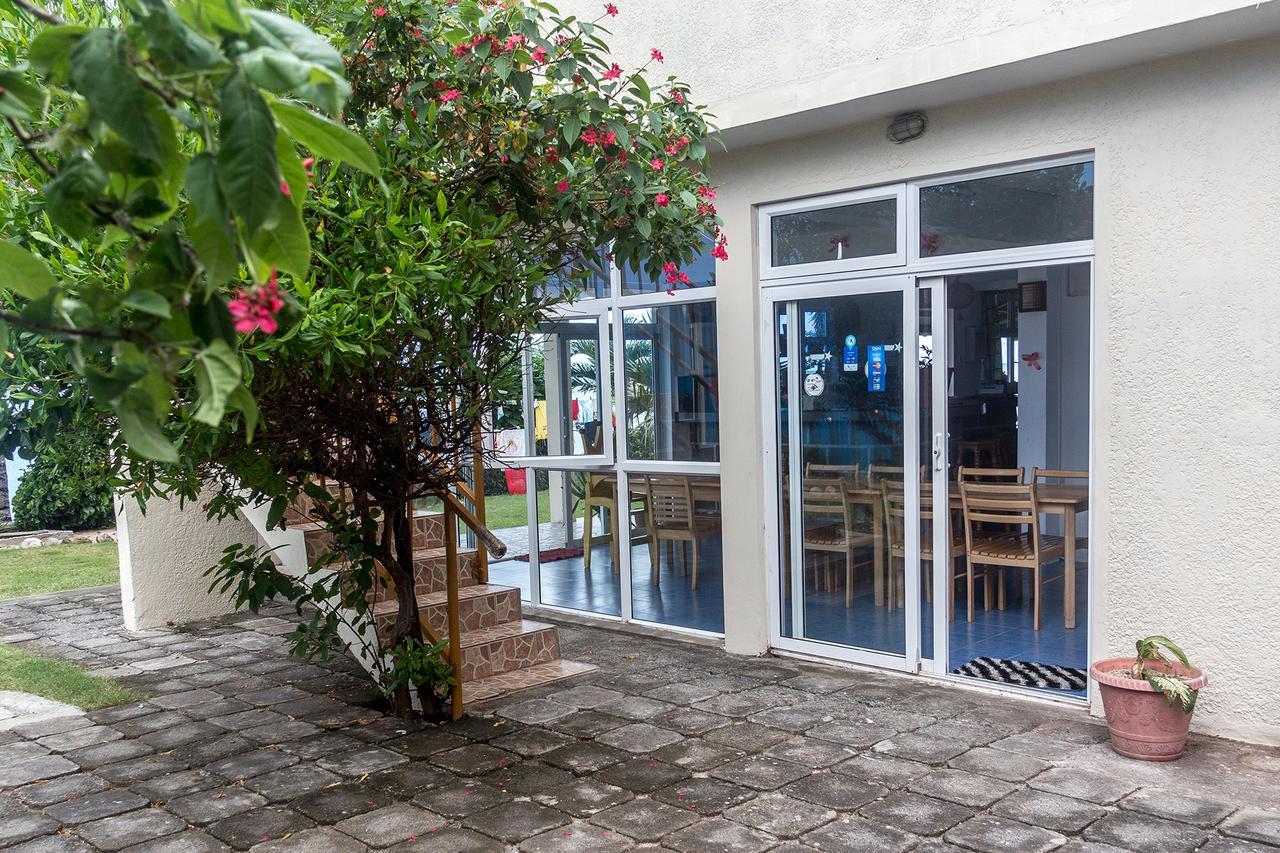 Port South East La Terrasse酒店 外观 照片
